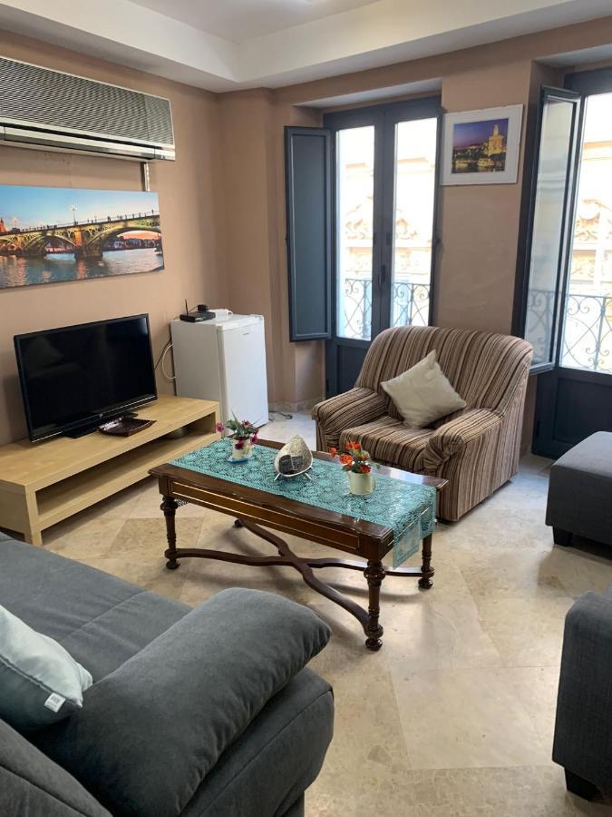 Duplex Sagasta Apartamentos-Sagasta เซบีญา ภายนอก รูปภาพ