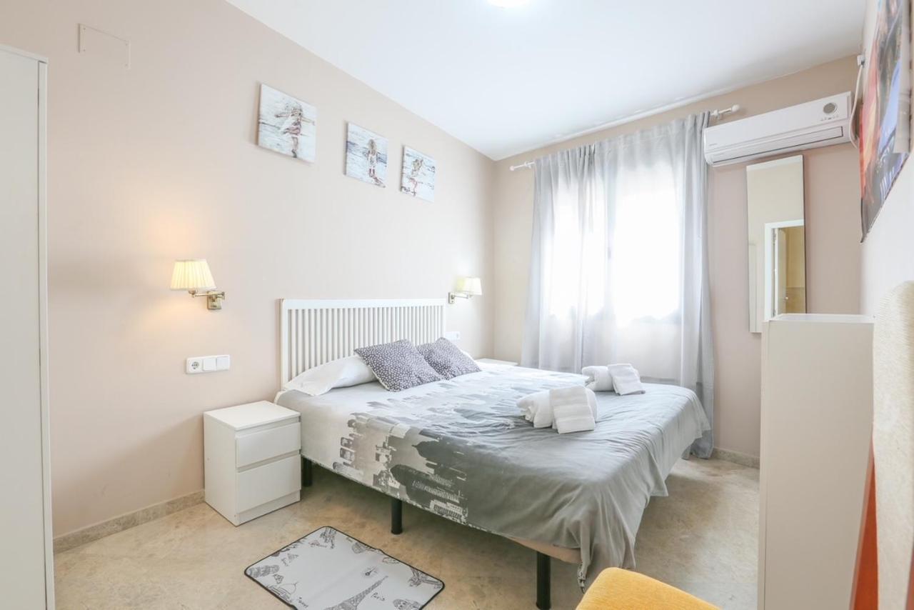 Duplex Sagasta Apartamentos-Sagasta เซบีญา ภายนอก รูปภาพ